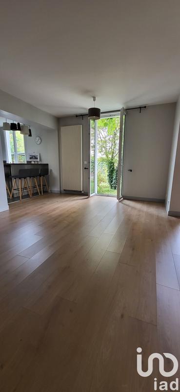 Maison - 98 m² - 5 pièces