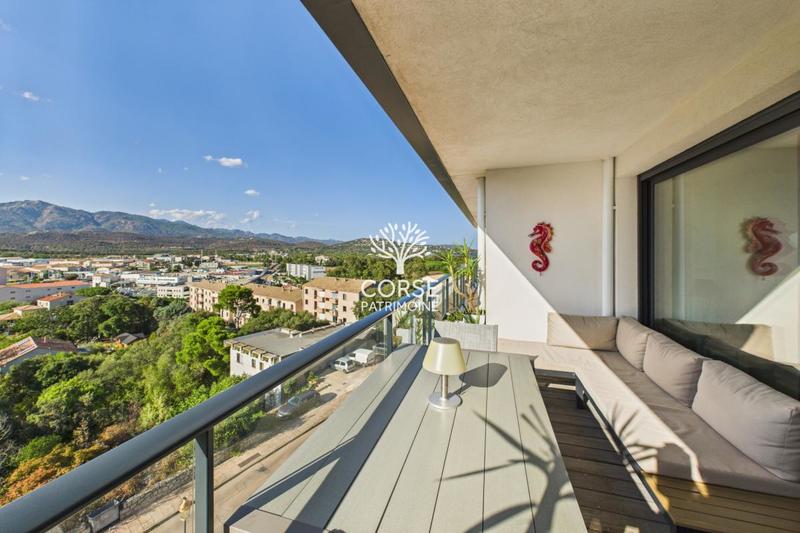 Studio - 30 m² - 1 pièce