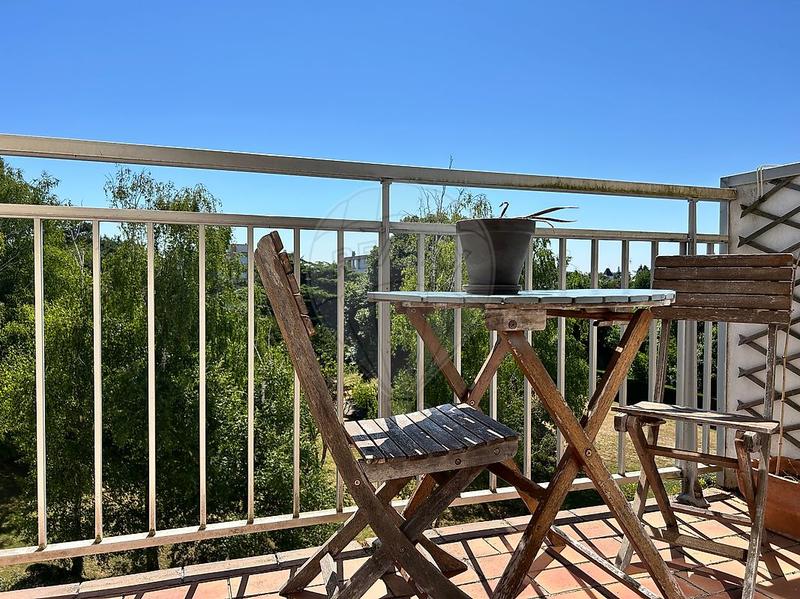 Appartement - 97 m² - 5 pièces