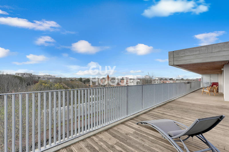 Appartement - 86 m² - 4 pièces