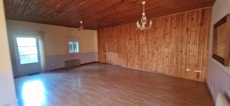 Maison - 200 m² - 6 pièces