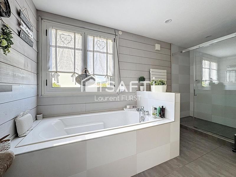 Maison - 115 m² - 6 pièces