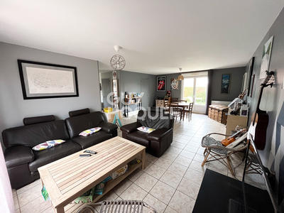 Maison - 100 m² - 6 pièces