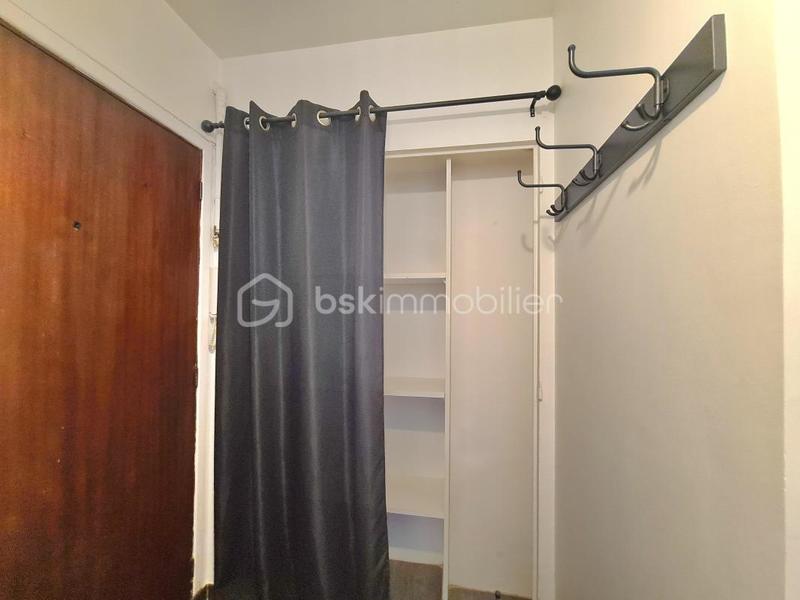Studio - 28 m² - 1 pièce