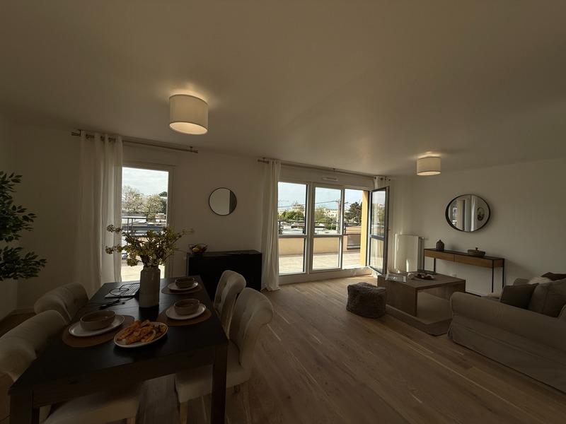 Appartement - 89 m² - 4 pièces