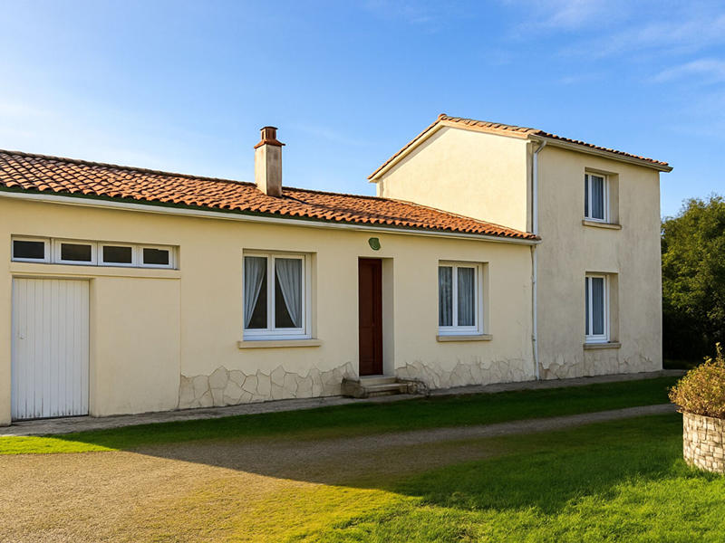 Maison - 104 m² - 5 pièces