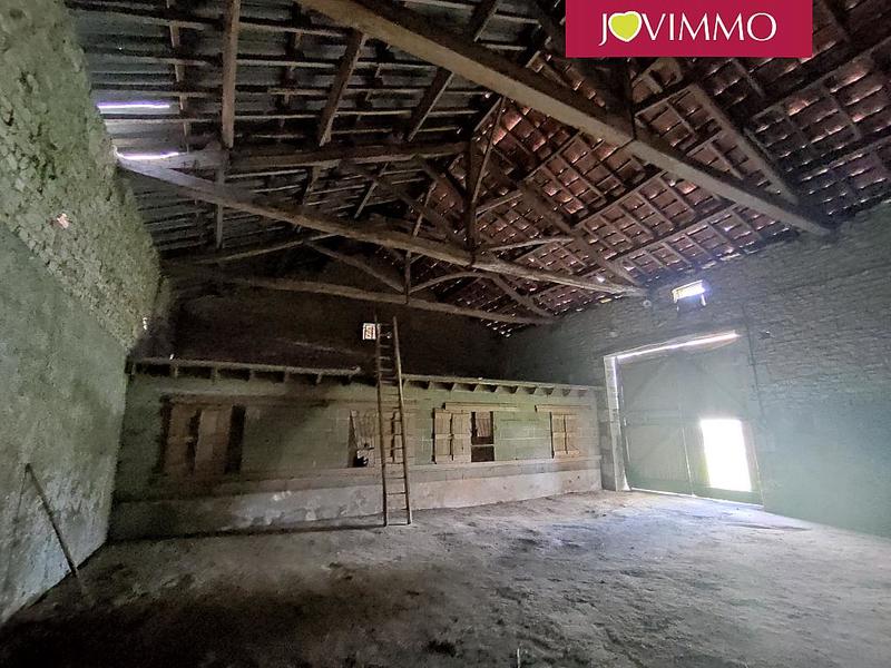 Maison - 500 m² - 6 pièces