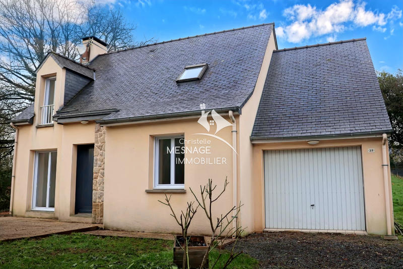 Maison - 90 m² - 6 pièces