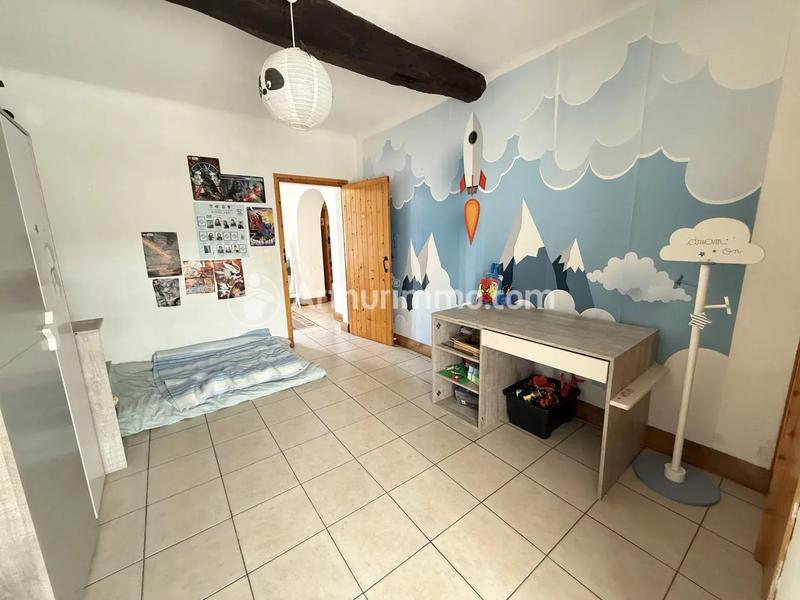 Maison - 264 m² - 9 pièces