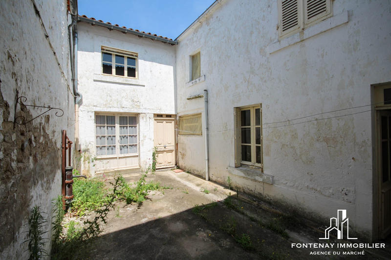 Maison - 122 m² - 7 pièces