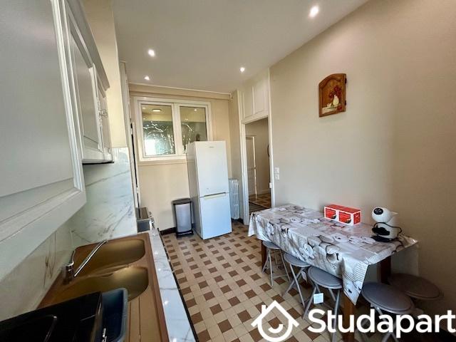 Chambre - 13 m² - 1 pièce