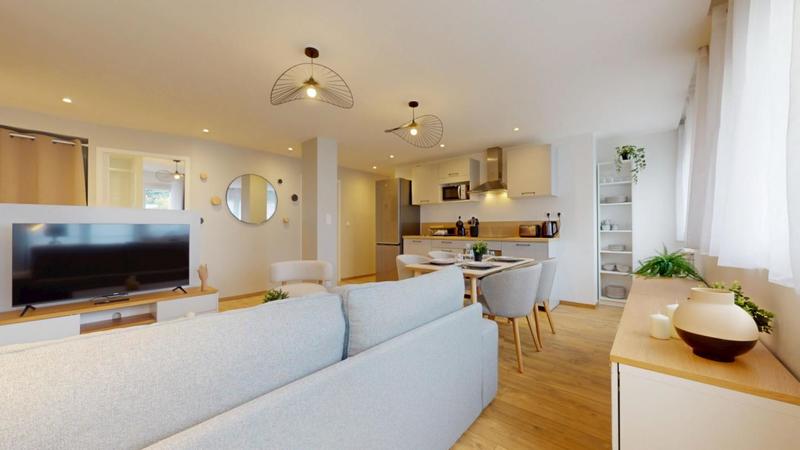 Appartement - 72 m² - 5 pièces