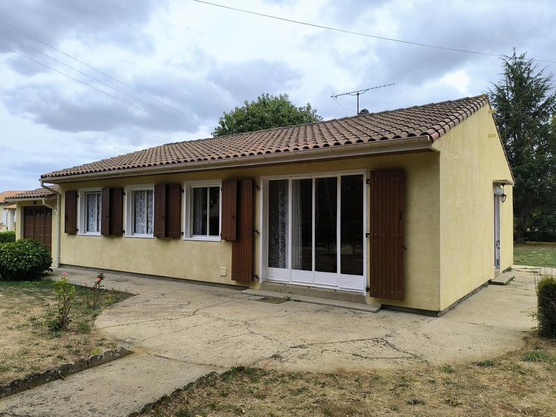 Maison - 94 m² - 5 pièces