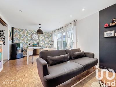 Maison - 88 m² - 4 pièces