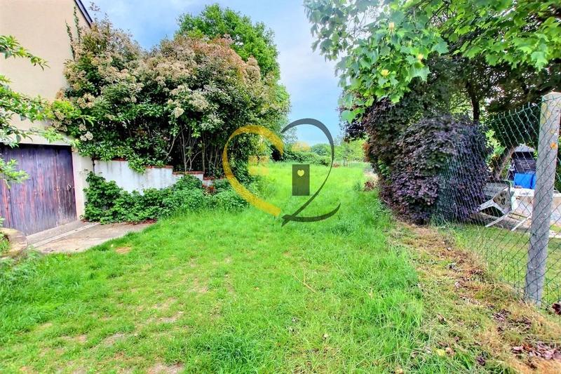 Maison de village - 90 m² - 4 pièces