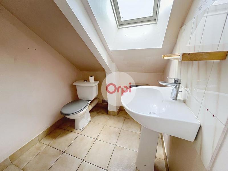 Maison - 89 m² - 6 pièces