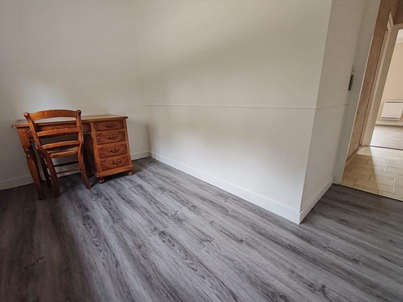 Maison - 230 m² - 10 pièces