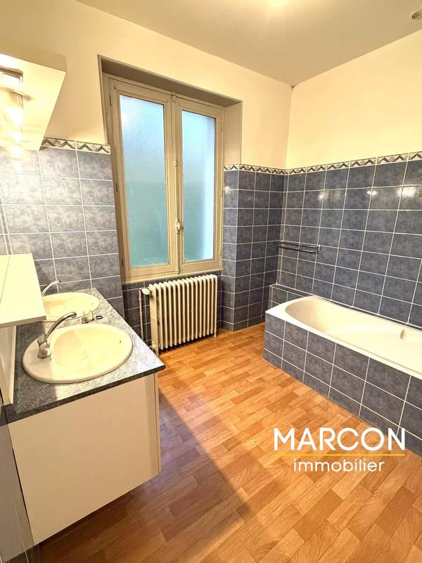 Maison - 125 m² - 5 pièces