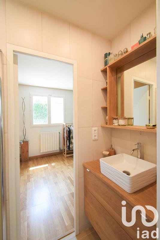 Maison - 97 m² - 5 pièces