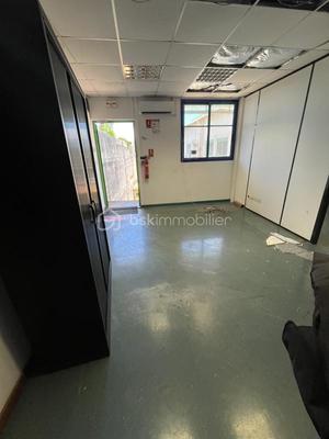 Bureau - 350 m² - 5 pièces