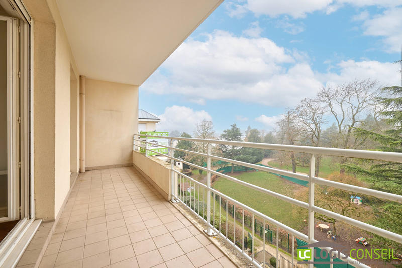 Appartement - 106 m² - 5 pièces