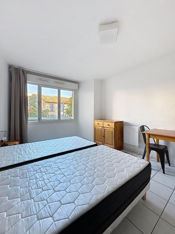 Studio - 23 m² - 2 pièces