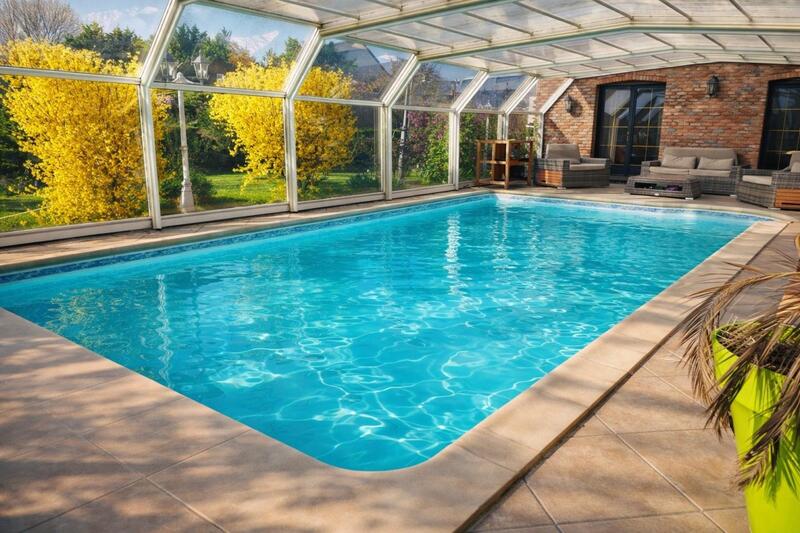 Maison - 220 m² - 12 pièces