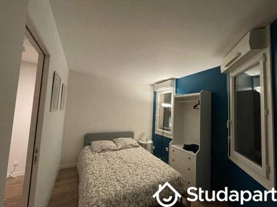 Chambre - 10 m² - 1 pièce