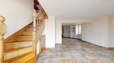 Maison - 85 m² - 3 pièces