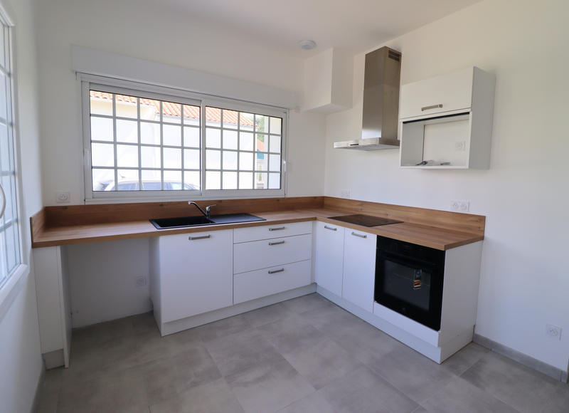 Maison - 160 m² - 8 pièces