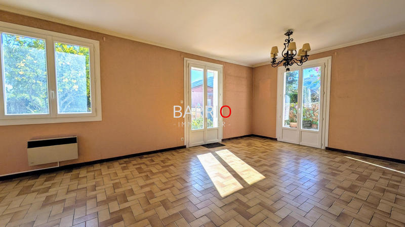 Maison traditionnelle - 104 m² - 4 pièces