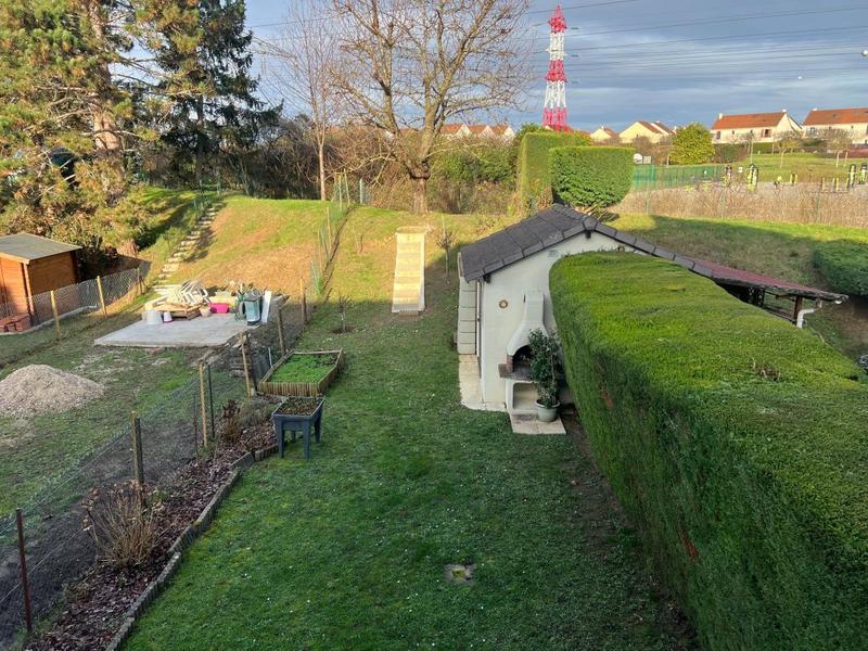 Maison - 105 m² - 6 pièces