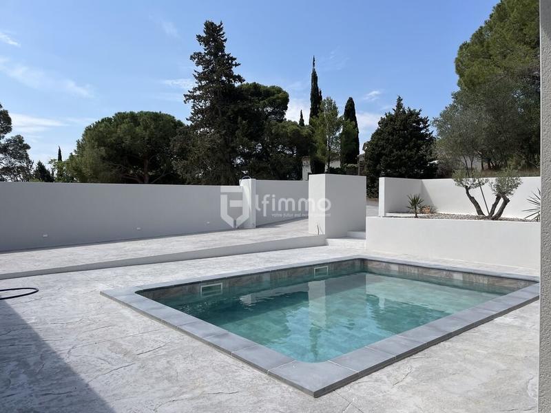 Maison - 150 m² - 4 pièces