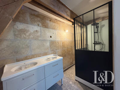 Maison ancienne - 180 m² - 8 pièces