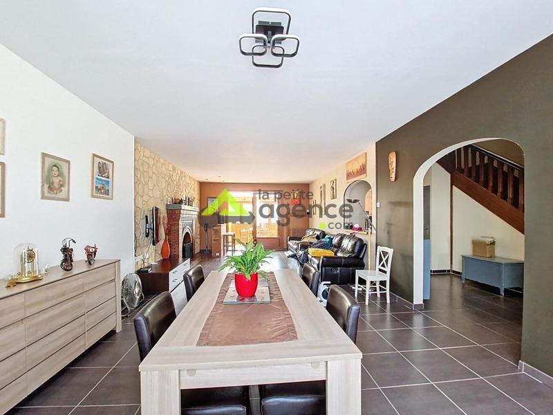 Maison - 170 m² - 8 pièces