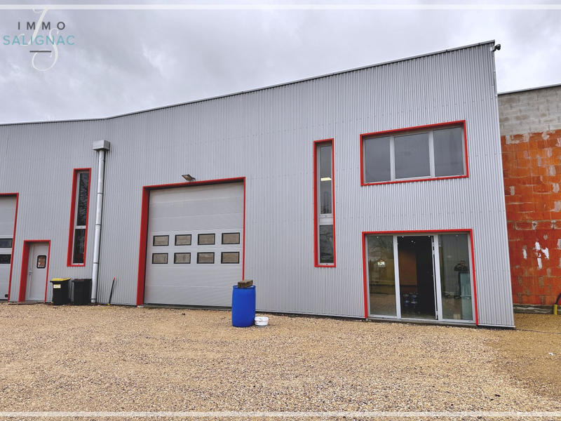 Local d'activités - 268 m²