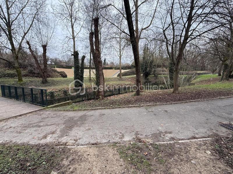 Maison - 91 m² - 5 pièces