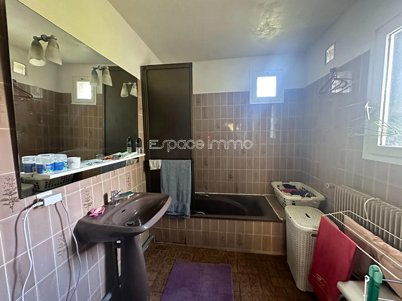 Maison - 104 m² - 6 pièces