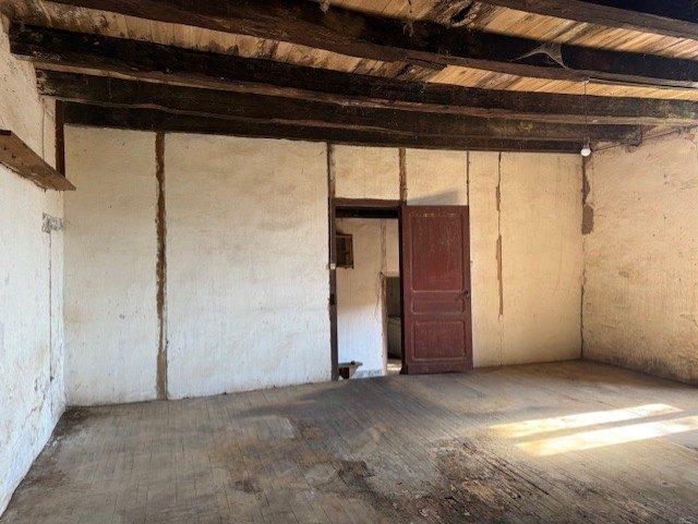 Maison traditionnelle - 77 m² - 2 pièces