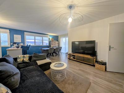 Appartement - 85 m² - 4 pièces