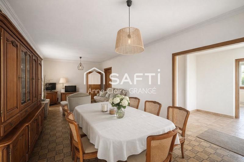 Maison - 153 m² - 7 pièces