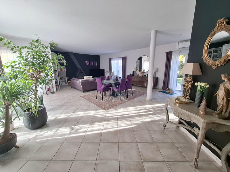 Maison - 158 m² - 4 pièces
