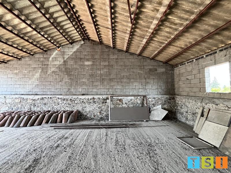 Maison - 610 m² - 12 pièces