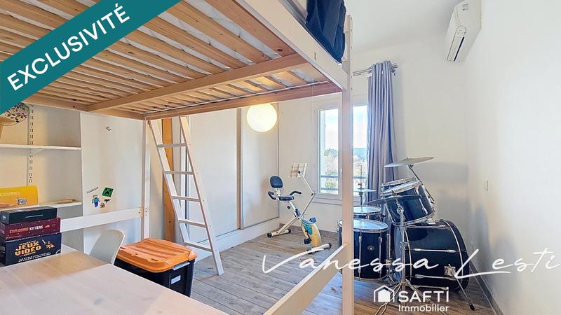 Maison - 180 m² - 7 pièces