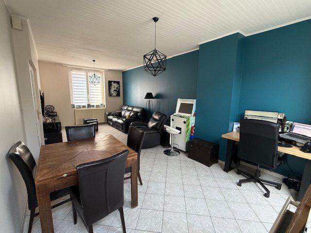 Maison - 106 m² - 5 pièces