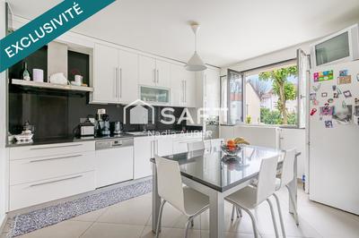 Maison - 170 m² - 6 pièces