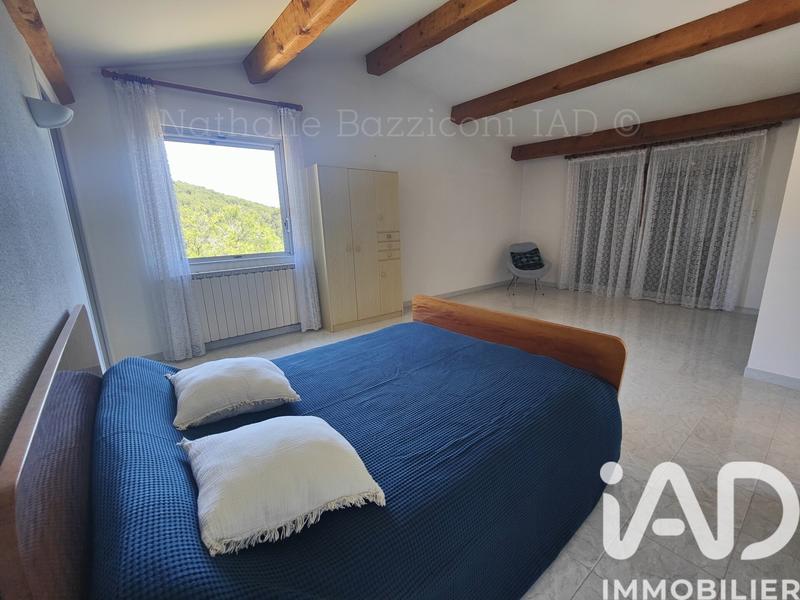 Maison - 176 m² - 6 pièces