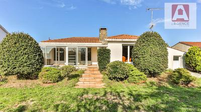 Maison - 91 m² - 4 pièces