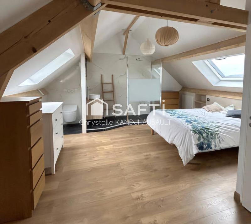 Maison - 139 m² - 6 pièces