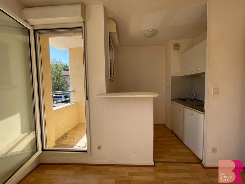 Studio - 21 m² - 1 pièce